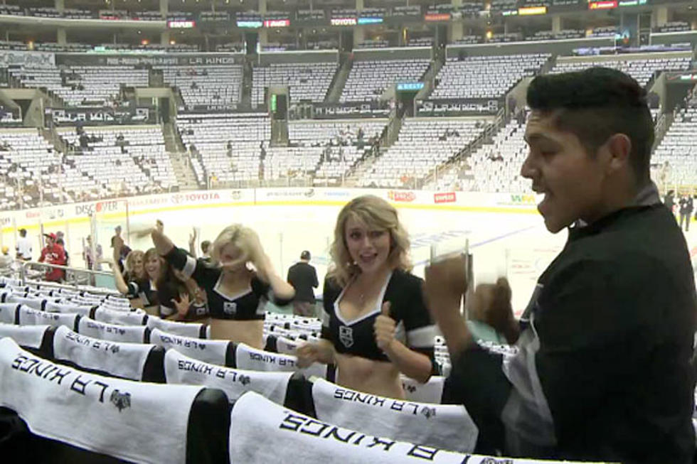 Staples Center Staff Cover &#8216;Call Me Maybe&#8217; Cover Video