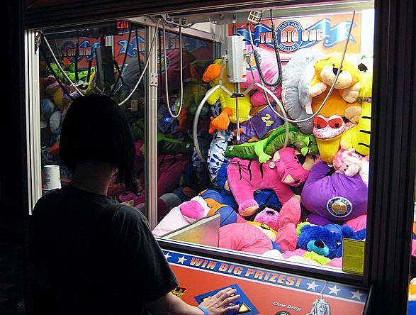 claw game rigged