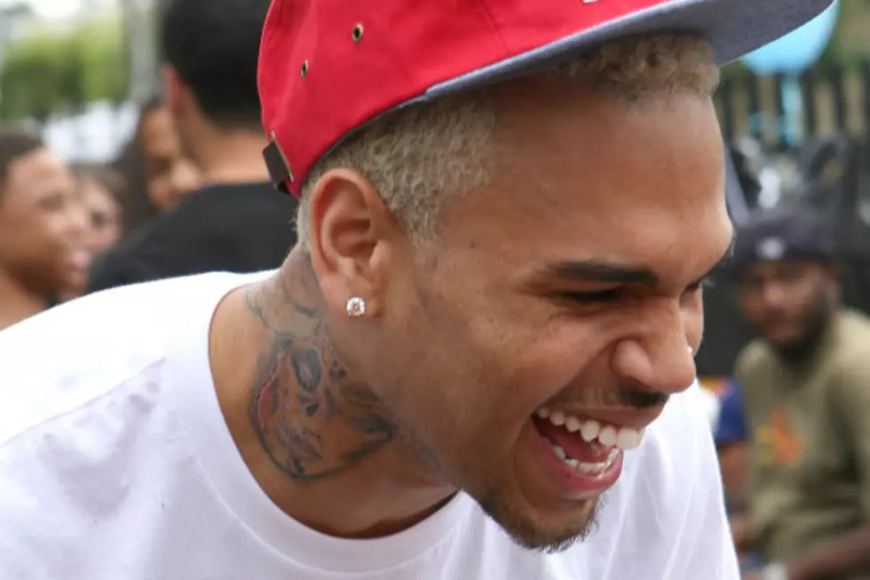 Did Chris Brown Get a Rihanna Neck Tattoo?