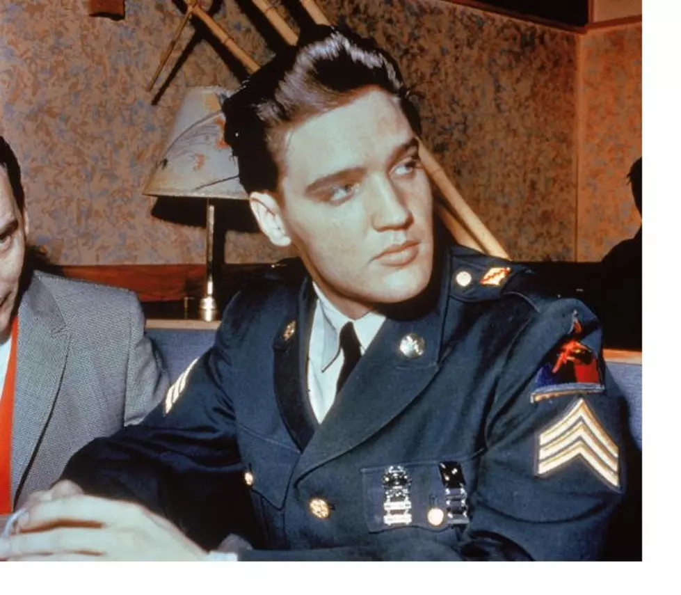 Elvis Presley’s Planes about to Leave Graceland