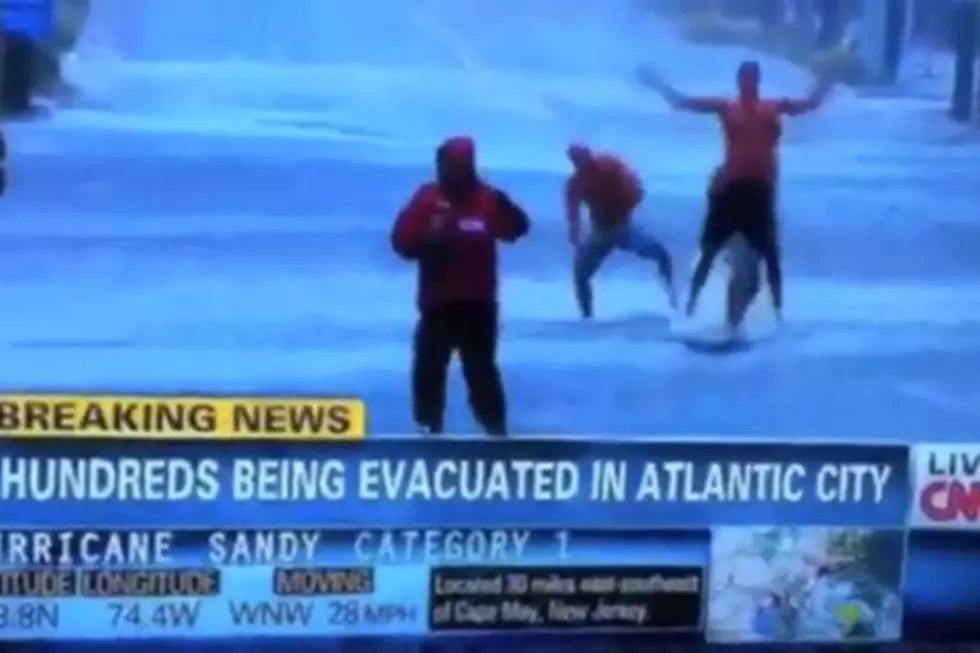 People Go Crazy In Hurricane Sandy News Bloopers