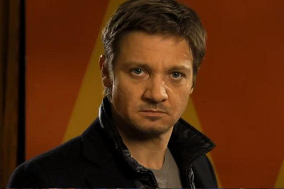 Jeremy Renner Shows His ‘Intense Face’ for ‘Saturday Night Live’ Promos