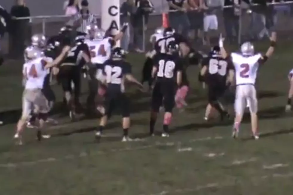 Football Player Gives Up Touchdown for Grieving Teammate
