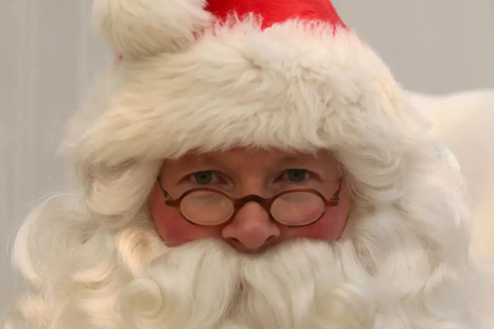 Kindergarten Teacher Tells Children Santa Isn't Real