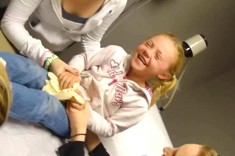 Little Girl&#8217;s Tears Turn into Laughing Fit at Doctor&#8217;s Office