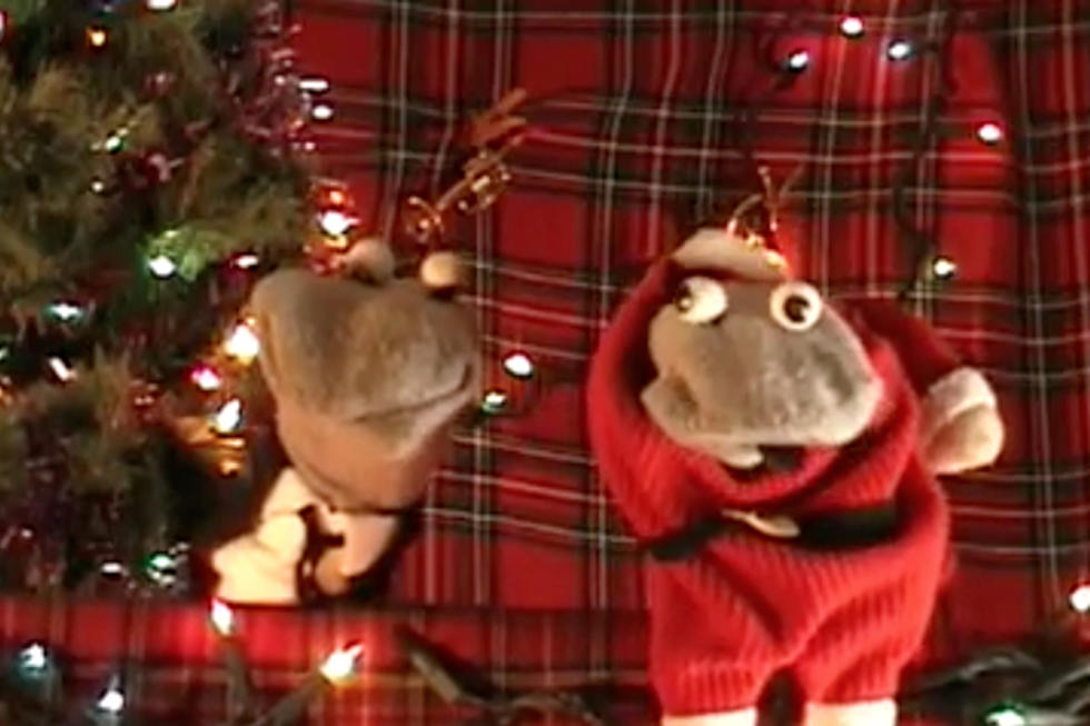 Merry Christmas From the Scottish Falsetto Sock-Puppet Theatre