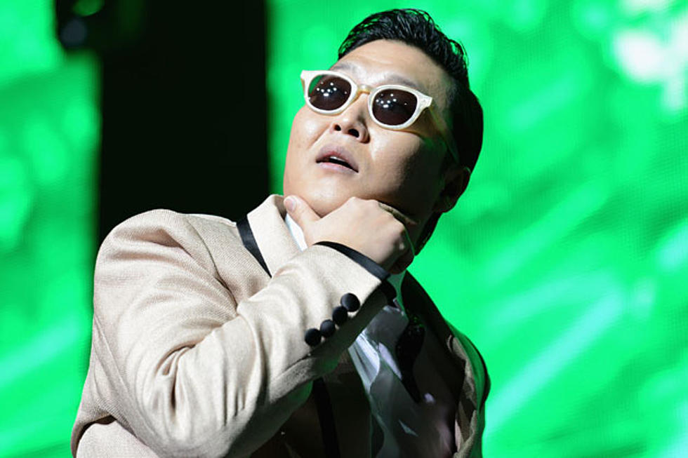 Psy Selling Nuts in Super Bowl 2013 Commercial