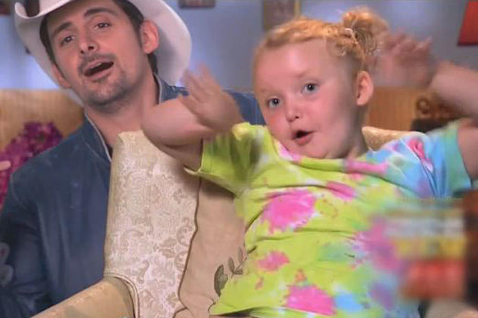 Country Star Brad Paisley Performs New ‘Honey Boo Boo’ Theme