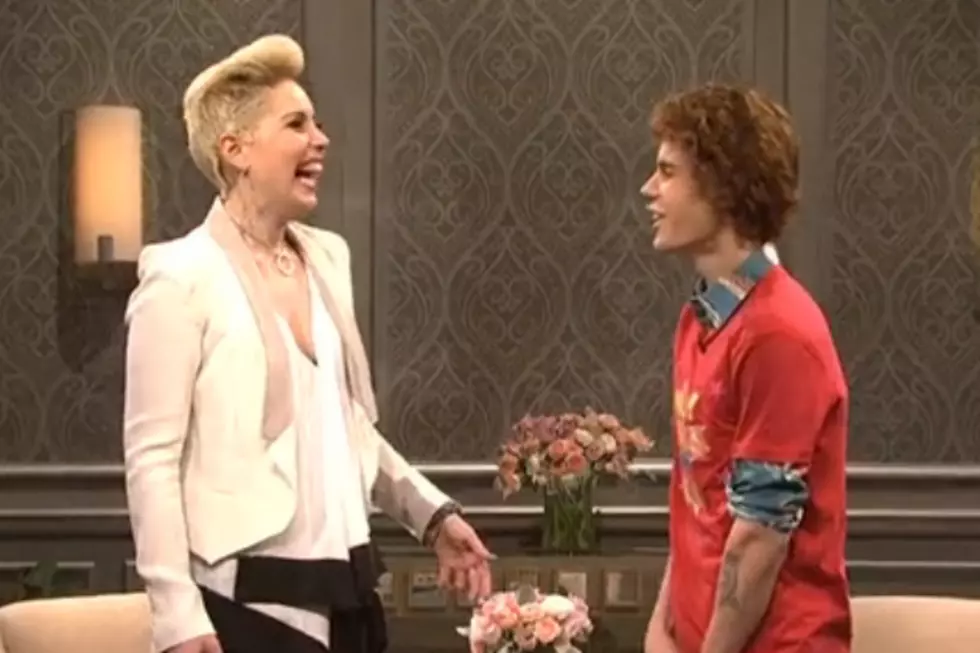 Justin Bieber Jokes About His Weed Bust on ‘SNL’