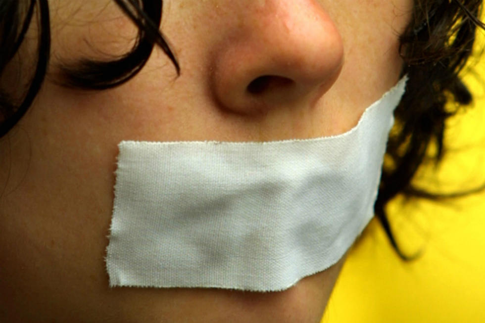 Second Grade Teacher Allegedly Taped Students&#8217; Mouths Shut