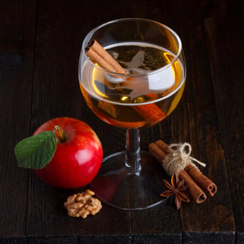 Spiked Apple Cider – Cocktail of the Week