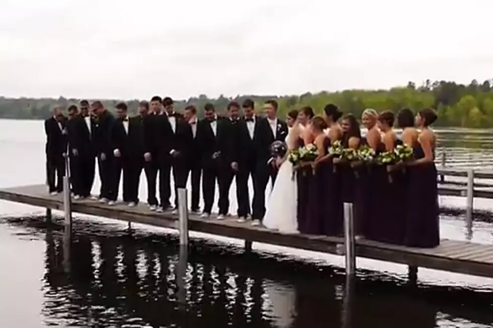This Wedding Party Photo Is About to Become a Huge Disaster