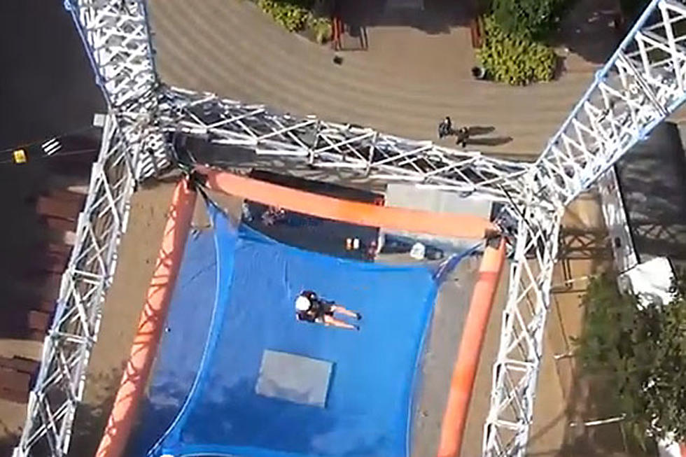 Crazy Free Fall Ride Is a Terrifying Thrill