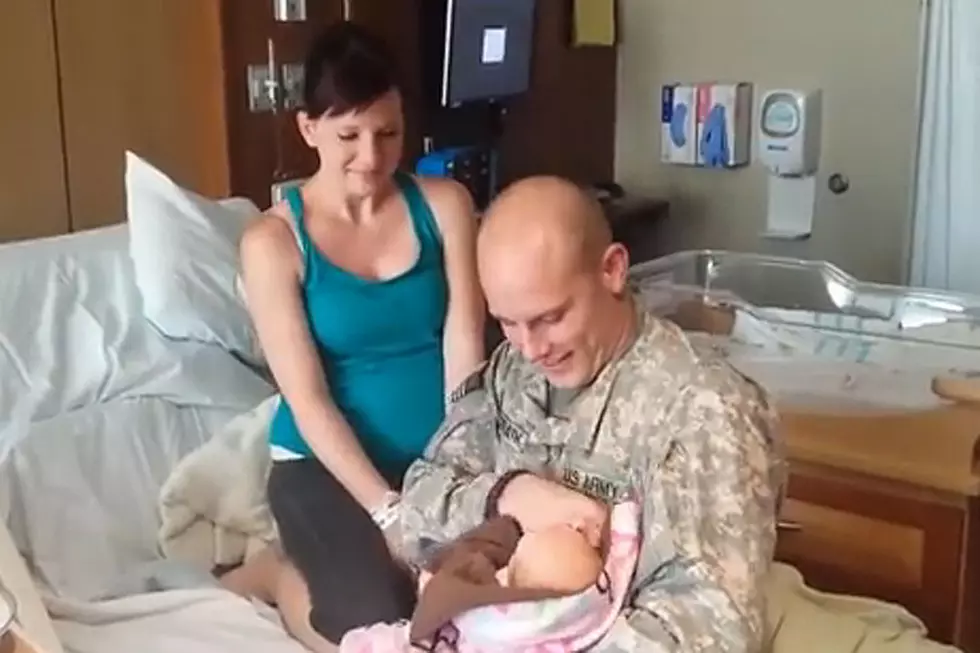 Soldier Makes Surprise Return Home to Meet Baby Daughter