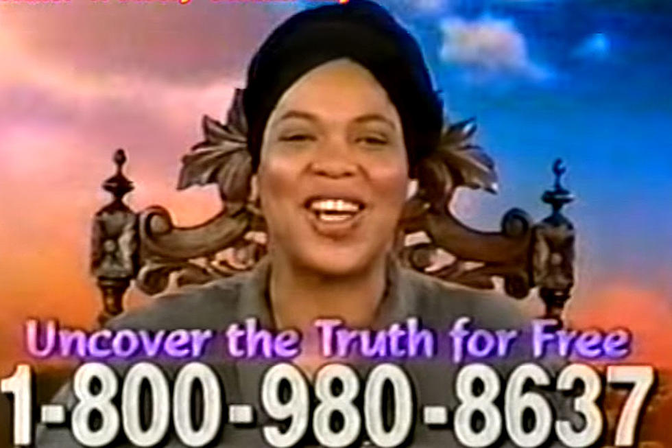 Famed ’90s TV Psychic Miss Cleo Dead at 53