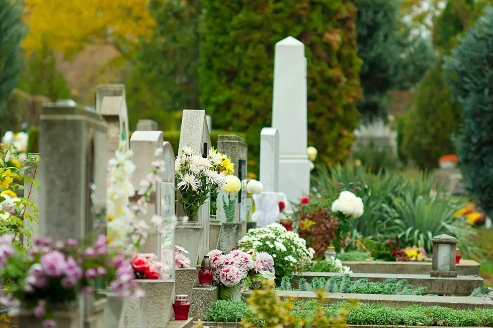 Gravesite Vases Stolen from Local Cemetery