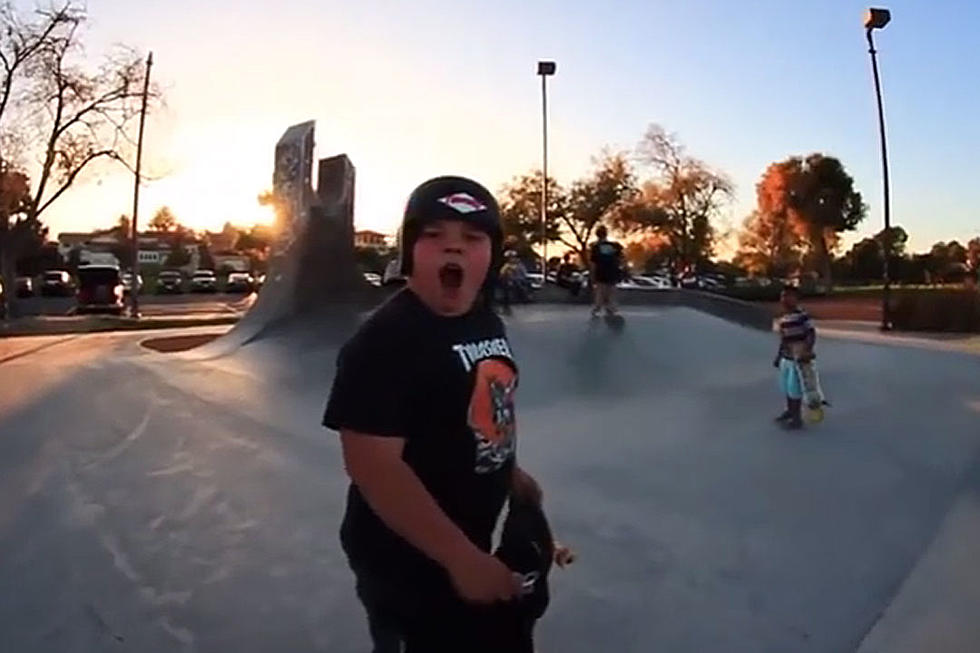 Cool Kid Skater Saying 'Bye' Is Impressively Bizarre