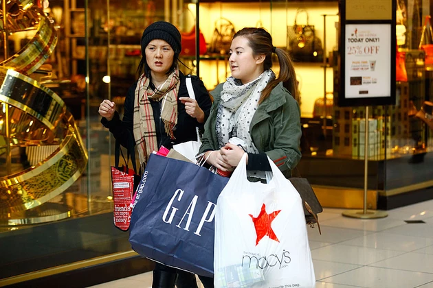 Christmas Shopping Is as Stressful as Running a Marathon?