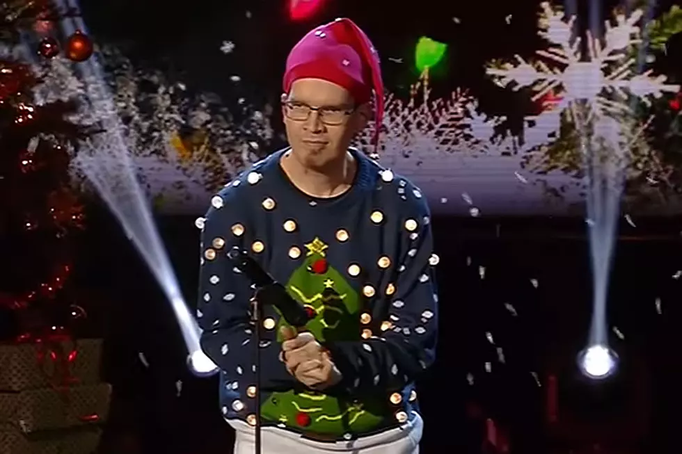 Man Who Farts With His Hands Wins 'Finland's Got Talent'