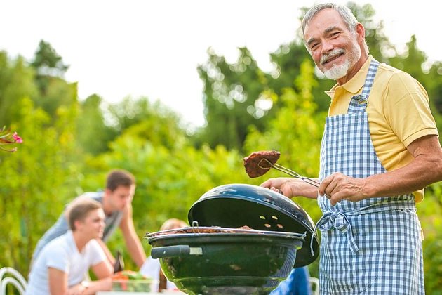 Hilarious Craigslist Ad Seeks &#8216;Generic Dad&#8217; to Man Grill at Barbecue