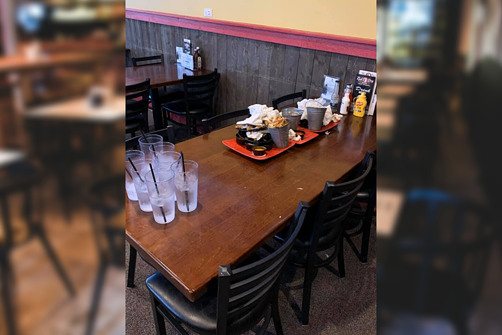 &#8220;Faith Restored!&#8221;: Waitress Stunned By Boys’ Kindness