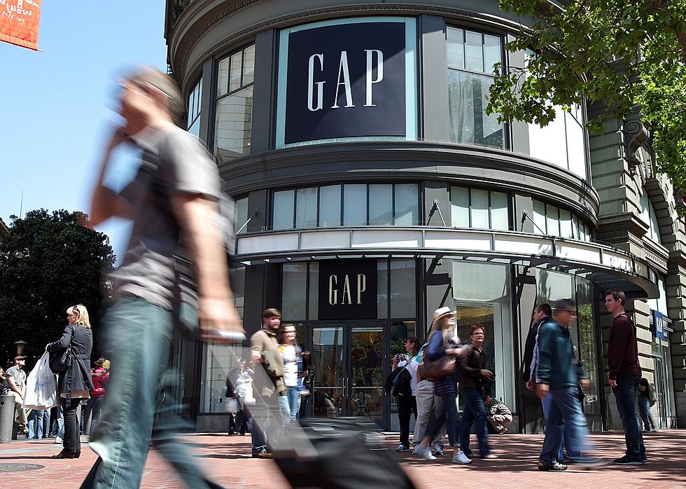 Over 225 Gap & Banana Republic Stores Will Be Closing