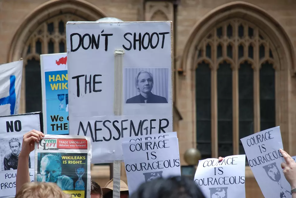 2012: 'THE WIKILEAKS SIEGE FIASCO'