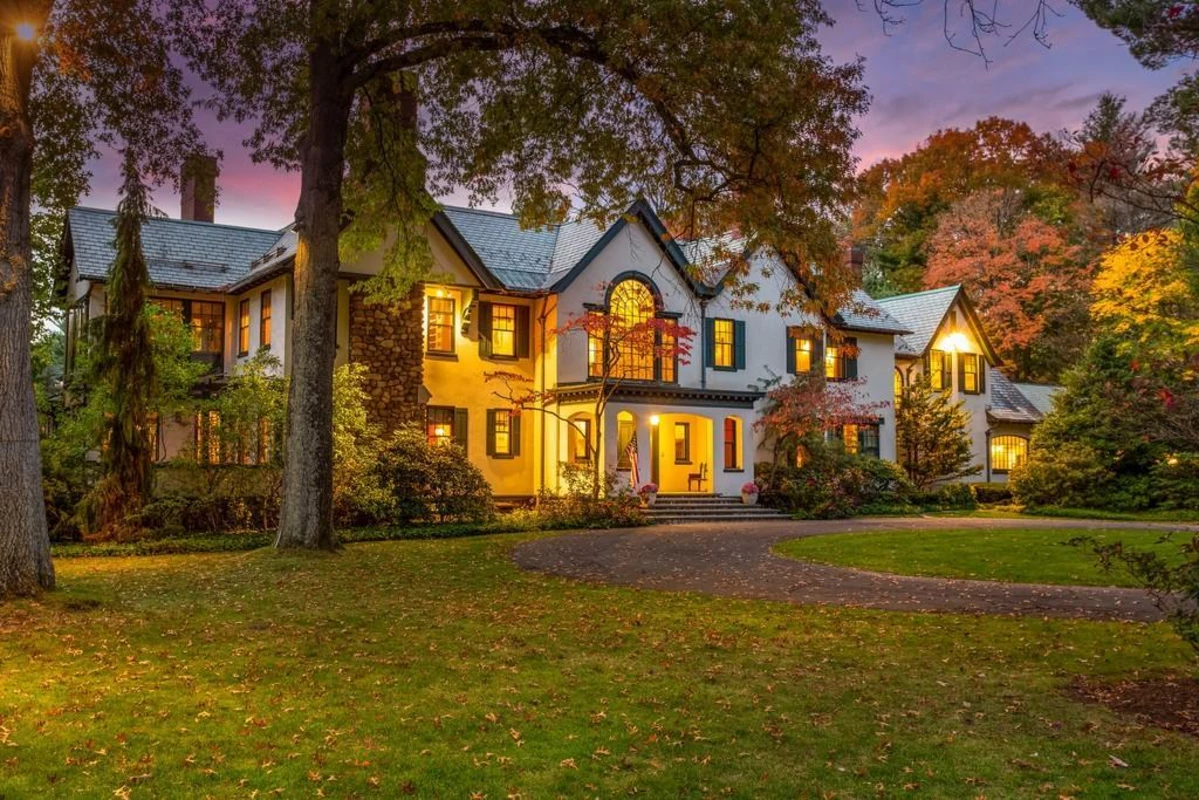 The 25 Best Places to Live in Connecticut