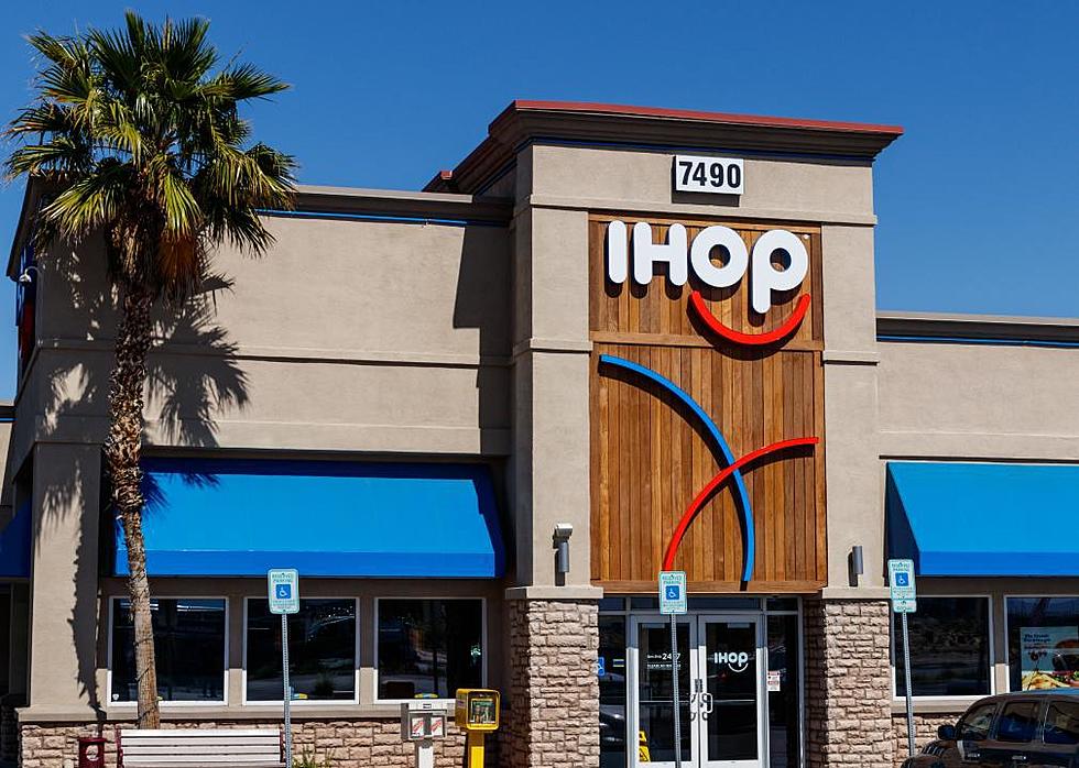 TRAVEL AND LIFESTYLE DIARIES - : Discovery of local American food chains in Las  Vegas: IHop and Egg & I
