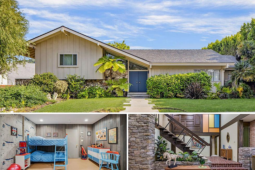 Groovy &#8216;Brady Bunch&#8217; House Finally Sells For Way Under Asking Price