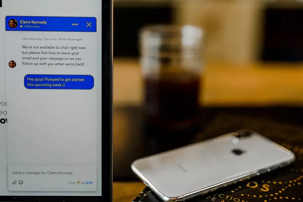 Chatting between Facebook and Instagram