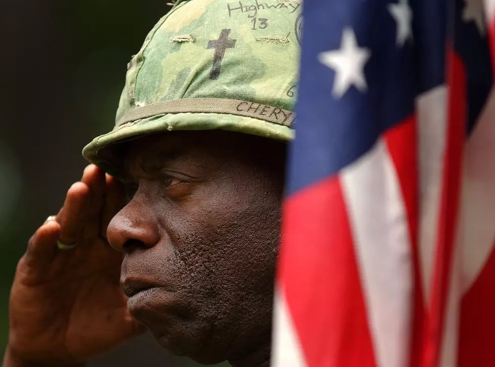 50 Stunning Photos of America Honoring Memorial Day Through The Years