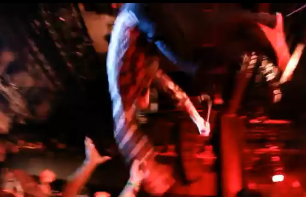 Deftones &#8211; Behind The Scenes And Live Footage From Their 2011 North American Tour [Video]