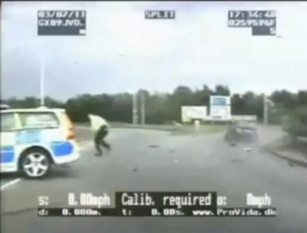 &#8220;Supercop&#8221; Gets Hit By Car Then Chases Down The Guy Who Hit Him [Video]