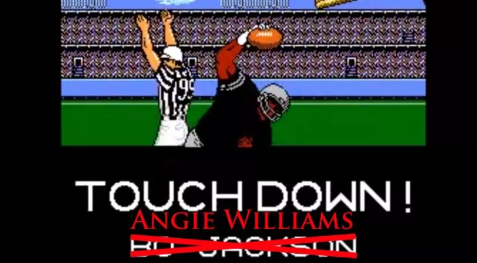 Angie Williams Is Lingerie Football League&#8217;s Tecmo Bowl Bo Jackson [Video 25s]