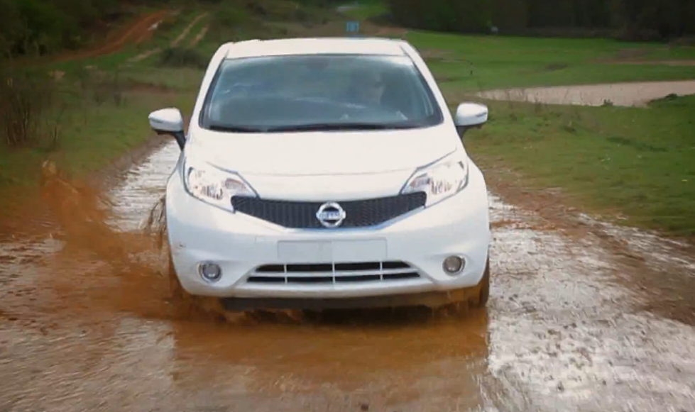 Nissan Has Developed A ‘Self-Cleaning’ Car Prototype That Can Wash Itself [Video]
