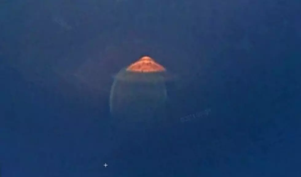 This Guy Says Google Earth Captured A UFO And Alien Head [Video]