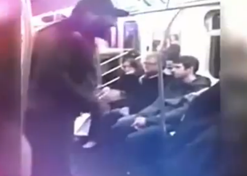Tyreese From ‘The Walking Dead’ Chad L. Coleman Goes On Angry, Bizzarre Tirade On NYC Subway [NSFW-Video]