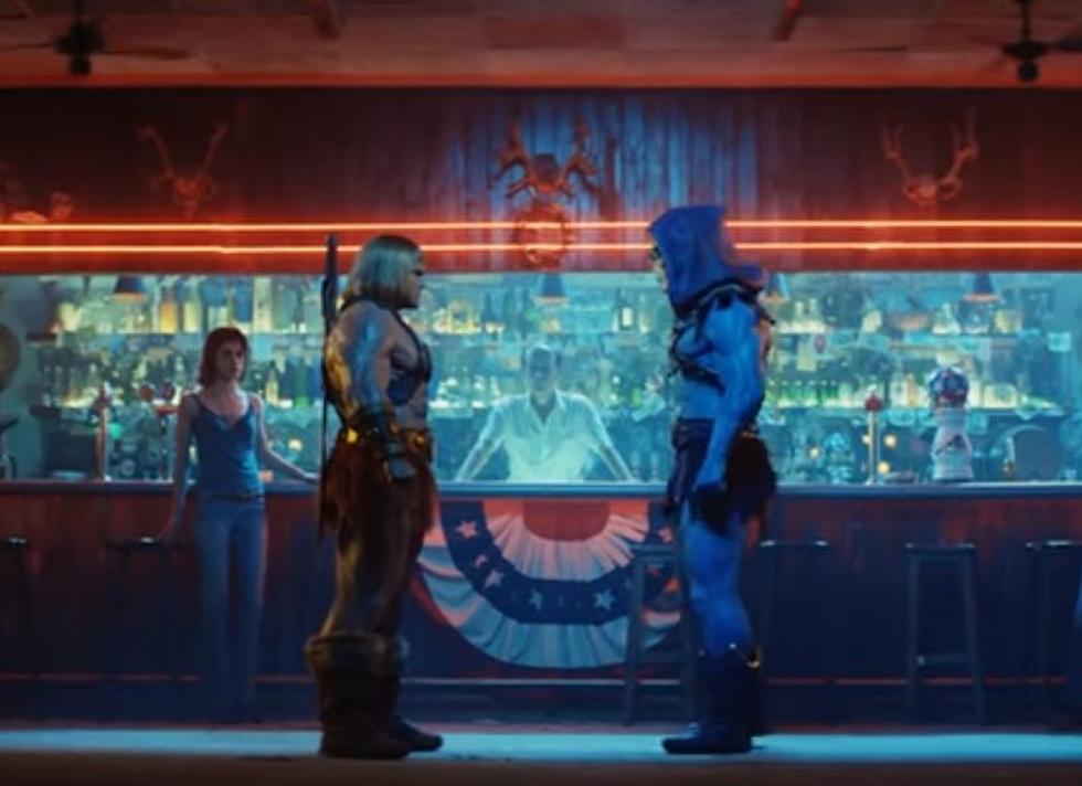 He-Man & Skeletor Put Their Differences Aside In This Hilarious ‘Dirty Dancing’ Spoof [Video]