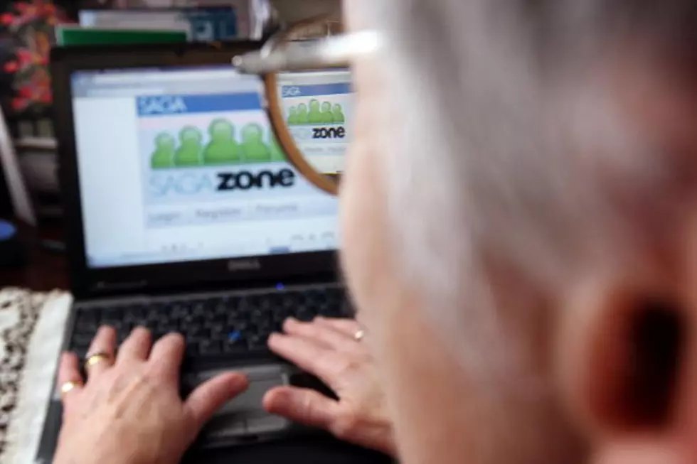 Elderly Louisianans Embracing Internet Technology