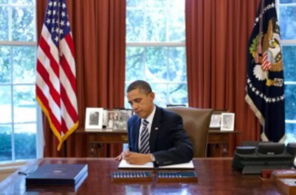 Obama Signs With The Autopen