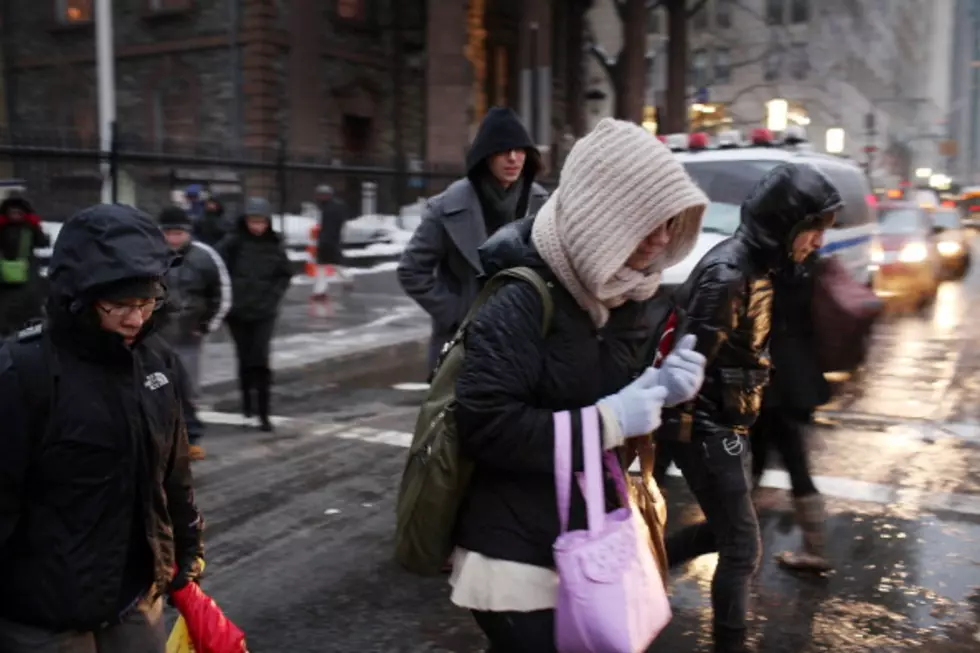 Storm Heads To Midwest As East Coast Digs Out