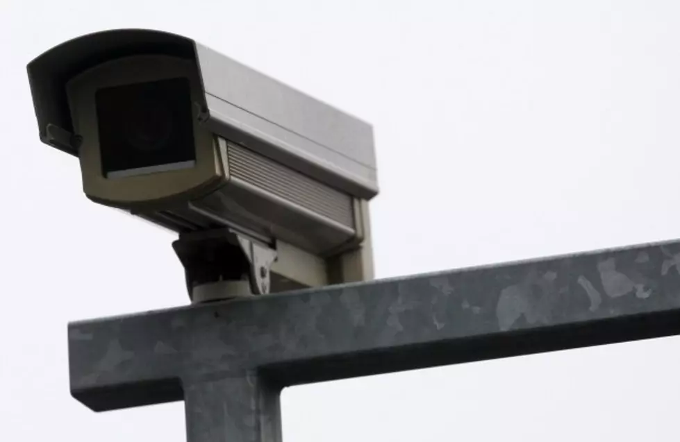 Should Amnesty Be Granted To Red Light Camera Violaters &#8211; Wingin&#8217; It Wednesday