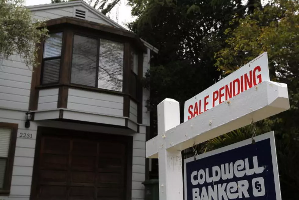US Pending Home Sales Fall For 3rd Straight Month