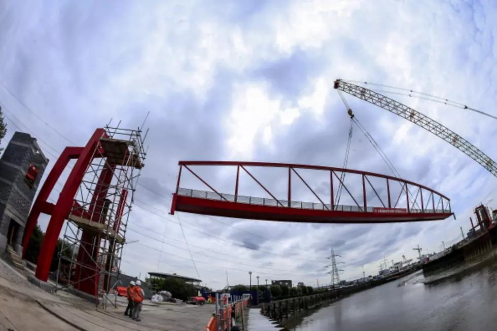 A New Mississippi River Bridge May Become Reality