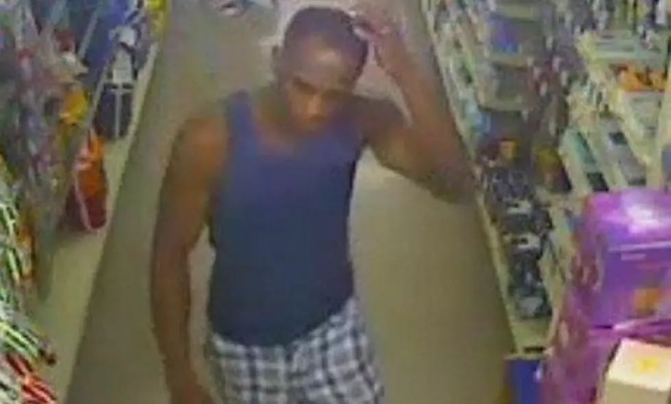 Thief Leaves Lafayette Parish Store Without Paying For His Booze