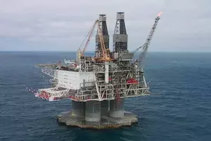 Agency: Worker Killed On Oil Platform In Gulf