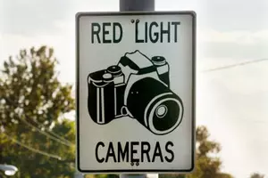 Warning Signs Will Soon Be Required To Be Posted Ahead Of Red Light Cameras