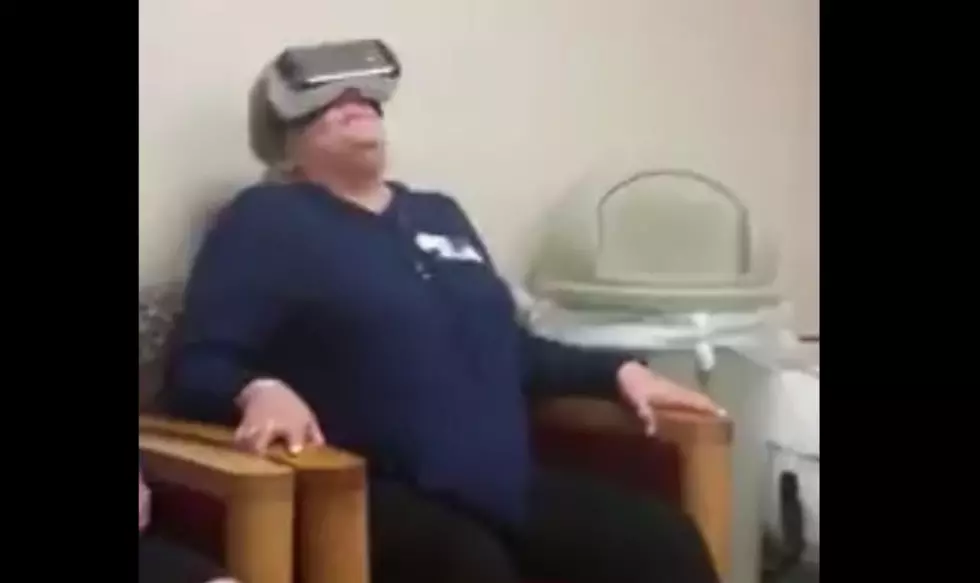 Grandma Freaks On Virtual Roller Coaster [VIDEO]