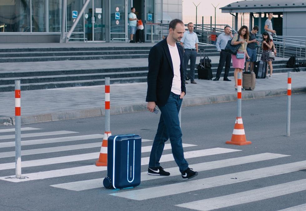 What If Your Suitcase Could Follow You In The Airport? [VIDEO]
